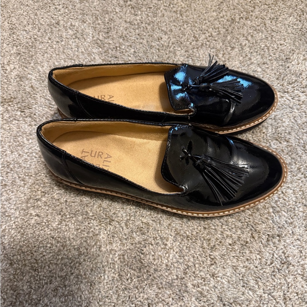 Naturalizer Black Ellie Loafer